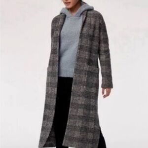 Aritzia Babaton Black White Plaid Shawl Extra Fine 100% Merino Wool Jacket Robe